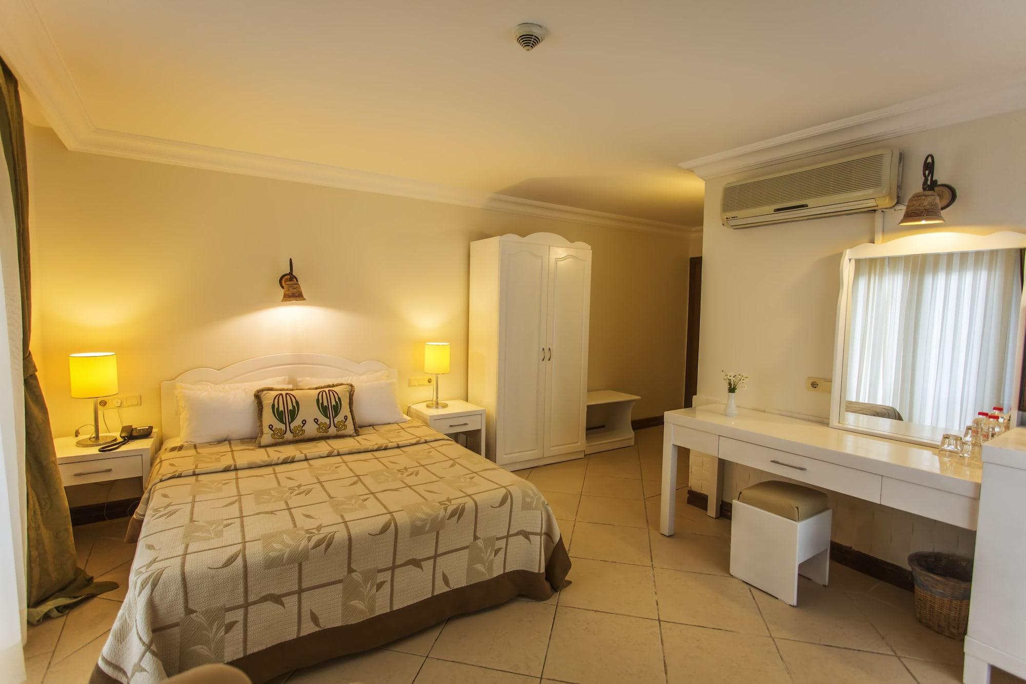 Paradise Garden Hotel Oludeniz Exterior photo