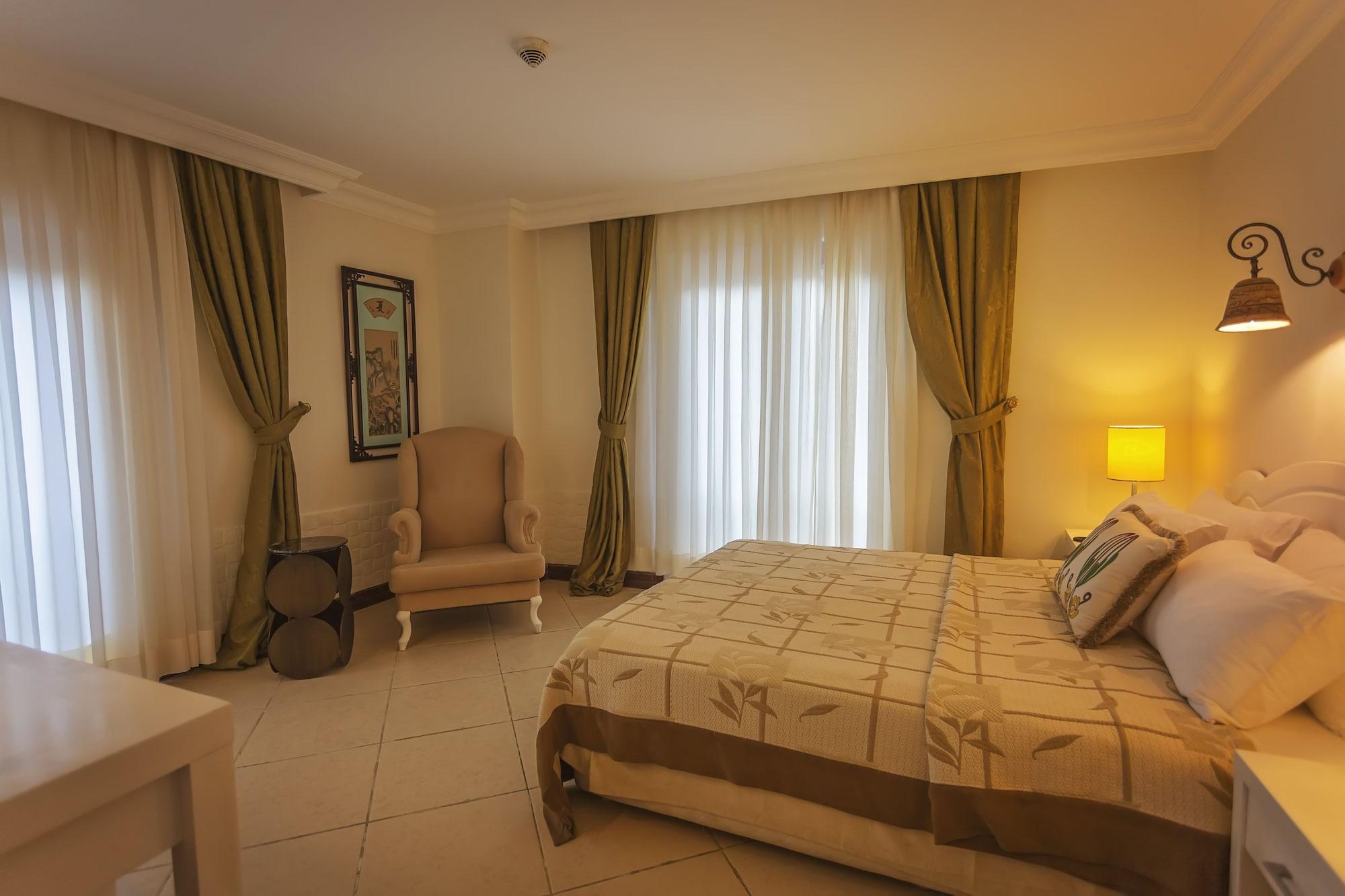 Paradise Garden Hotel Oludeniz Exterior photo