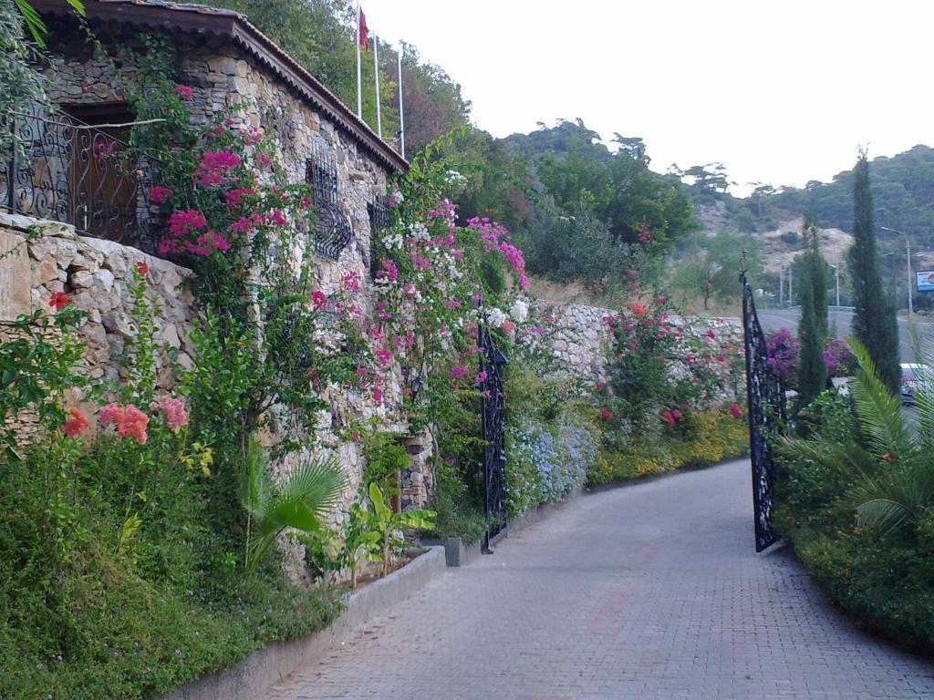 Paradise Garden Hotel Oludeniz Exterior photo